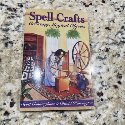 Spell Crafts: Creating Magical Objects (Llewellyn's Practical Magick) - GOOD