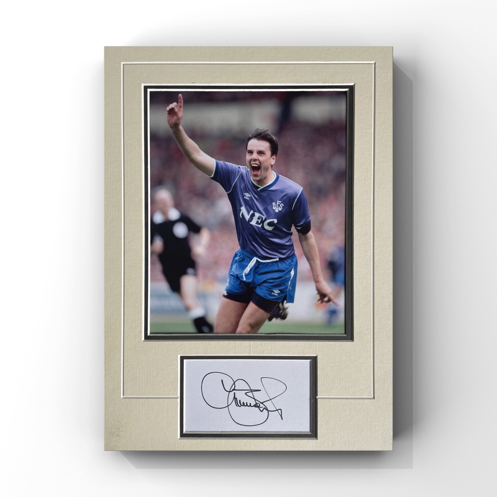Graeme Sharpe - Everton FC Legend Signed Display