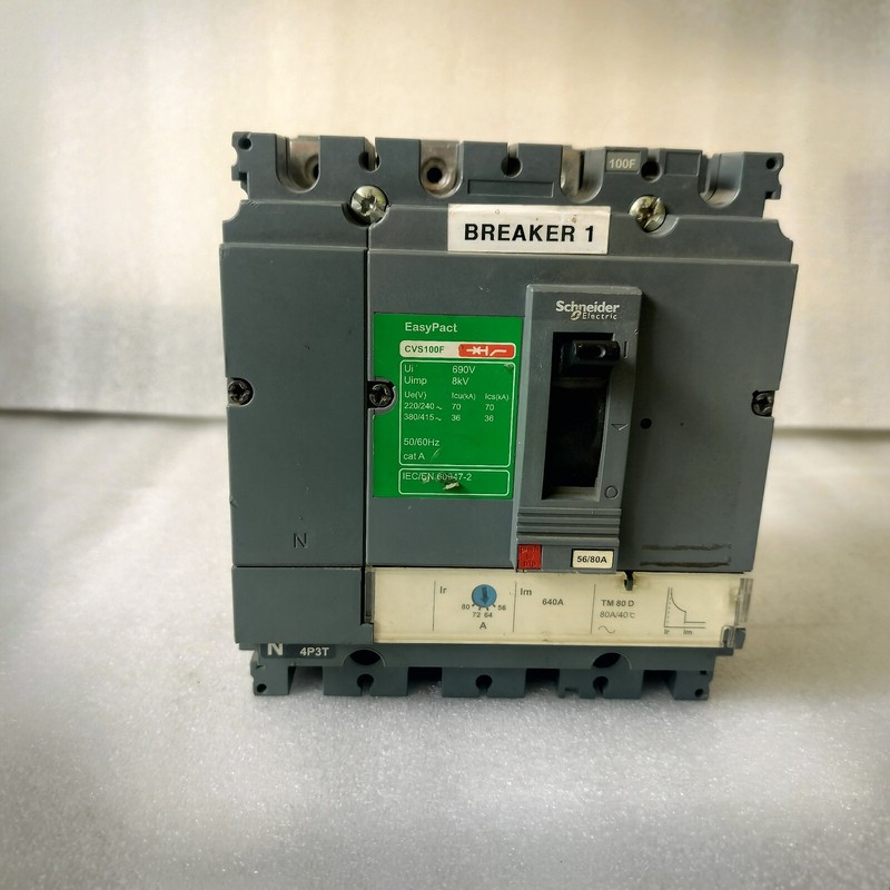 Schneider BoÃTier MoulÃ Disjoncteur Easypact Cvs100f 80amp 4pole 50-60hz 690v-