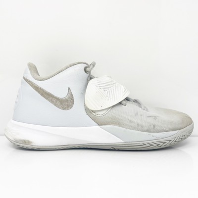 

Nike Boys Kyrie Flytrap III BQ5620-007 Серые баскетбольные кроссовки, размер 7 лет, Серый, Kyrie Flytrap III