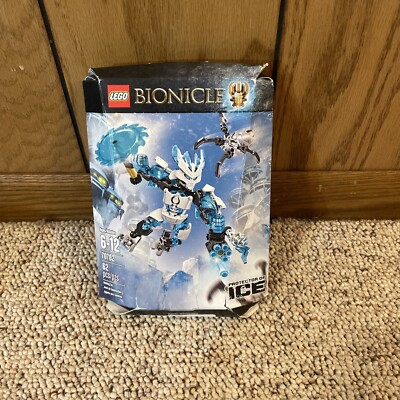 Lego bionicle protector of ice shop