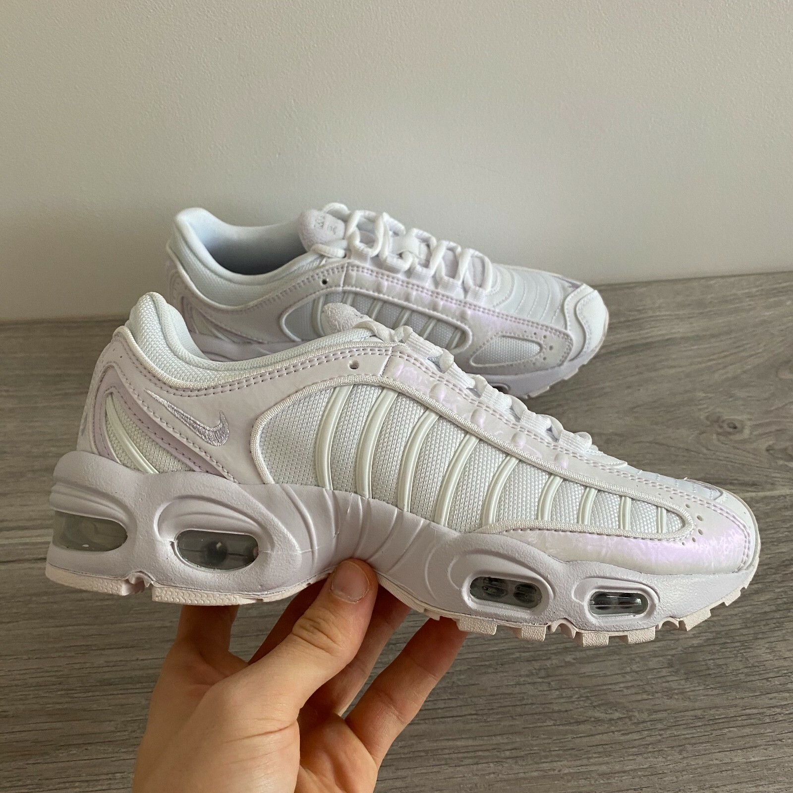 nike air max tailwind 4 white