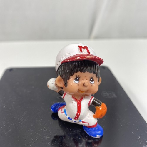 2001年発売 スーパーマン　モンチッチ monchhichi 1979 Lot of 6 Vintage 1979 Monchhichi Monchichi Plastic Figures