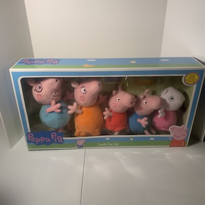 Peppa Pig Boxed Family Fun Plus Stuffed Doll Set of 5 Mummy Daddy George Suzy