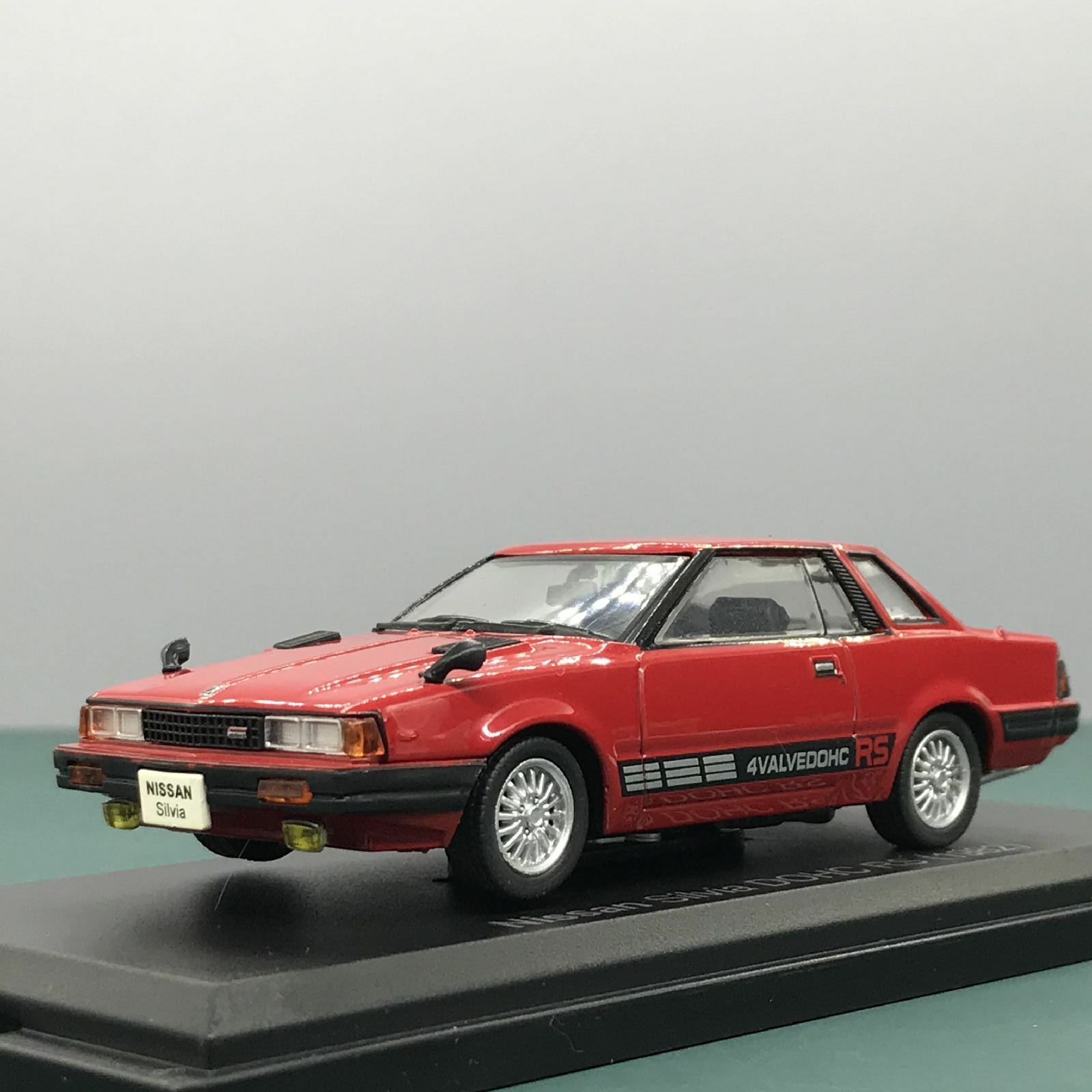 ミニカー Nissan Silvia DOHC RS Extra (1982) 1/43 Nissan Silvia Hard Top DOHC RS Extra 1982 2 Open Door 1:24