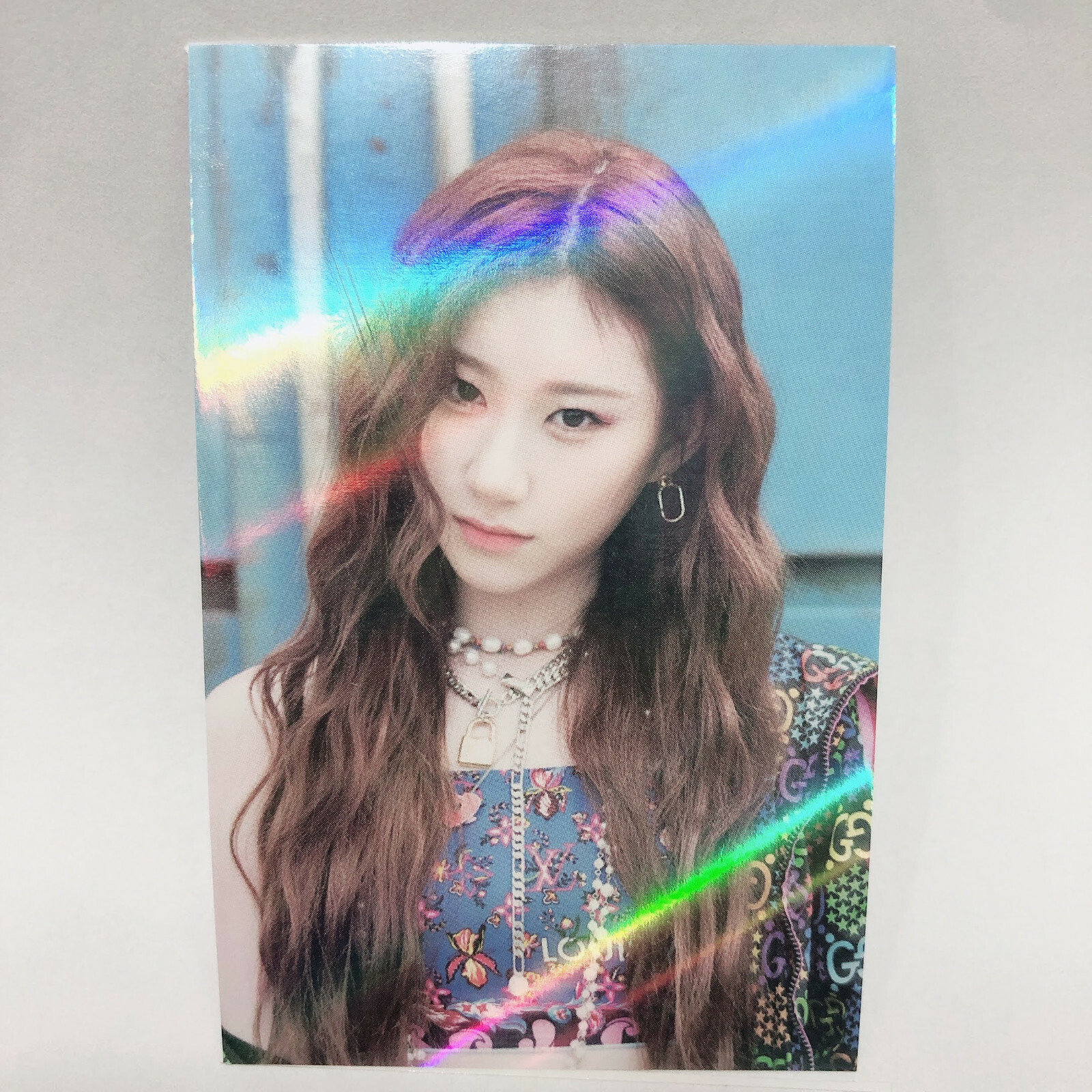 ITZY リア NotShy 中国 ホログラム トレカ ITZY リア NotShy 中国 ホログラム トレカ