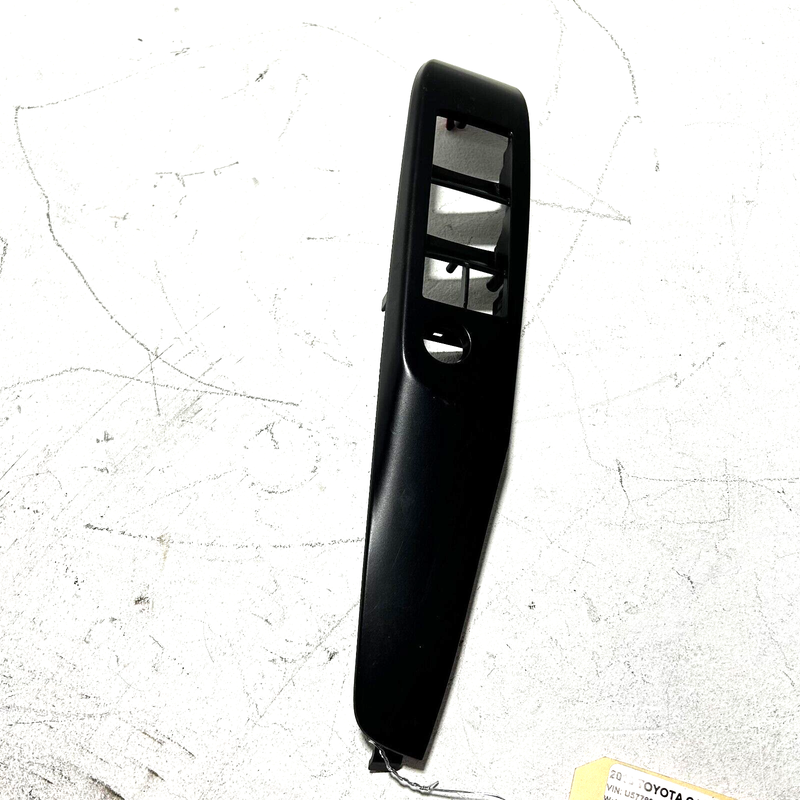 Used 2018-2020 Toyota Camry Front Left Driver Side Door Switch Panel Trim Molding OEM