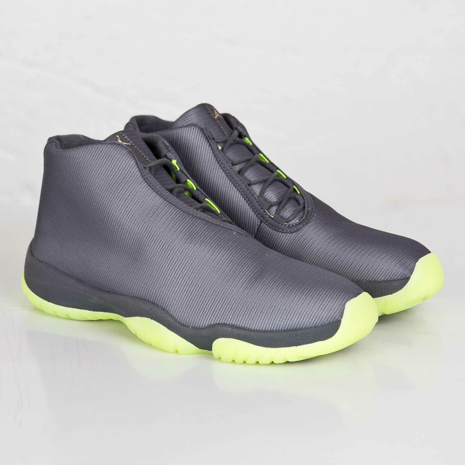 Nike Air Jordan Future Dark Grey Volt size 11.5 656503-025 Nike Air Jordan Future Dark Grey Volt size 11.5 656503-025
