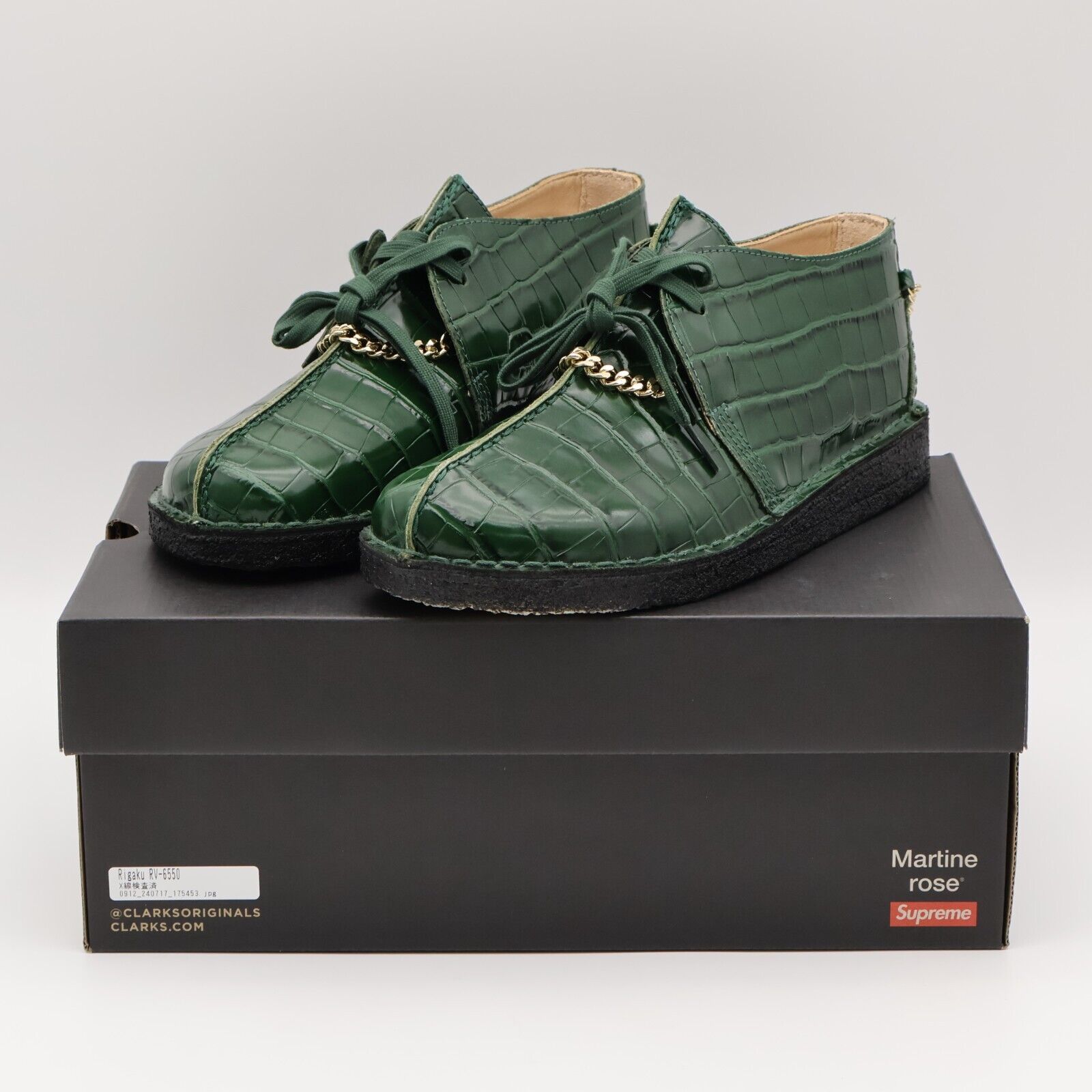 26180296 Supreme Martine Rose Clarks Desert Trek Green FW24 26180296 Supreme Martine Rose Clarks Desert Trek Green FW24
