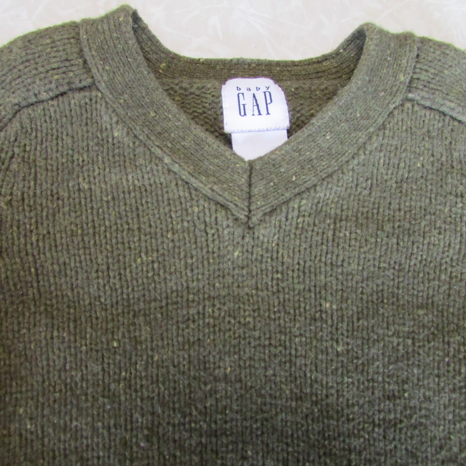 Baby Gap V-Neck Sweater Size 12-18 Months Olive Green Wool Blend Cable Knit