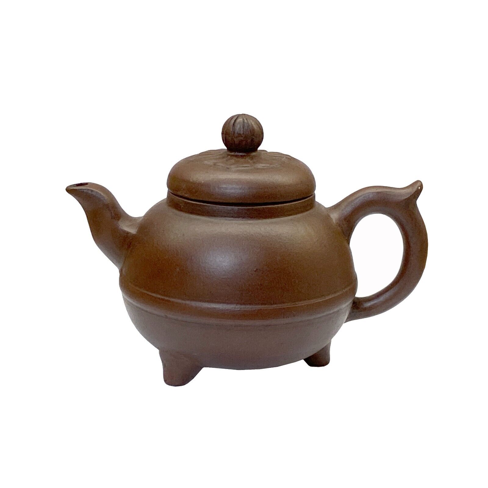 Chinese Handmade Yixing Zisha Clay Teapot With Artistic Accent ws2228S Chinese Handmade Yixing Zisha Clay Teapot With Artistic Accent ws2228S