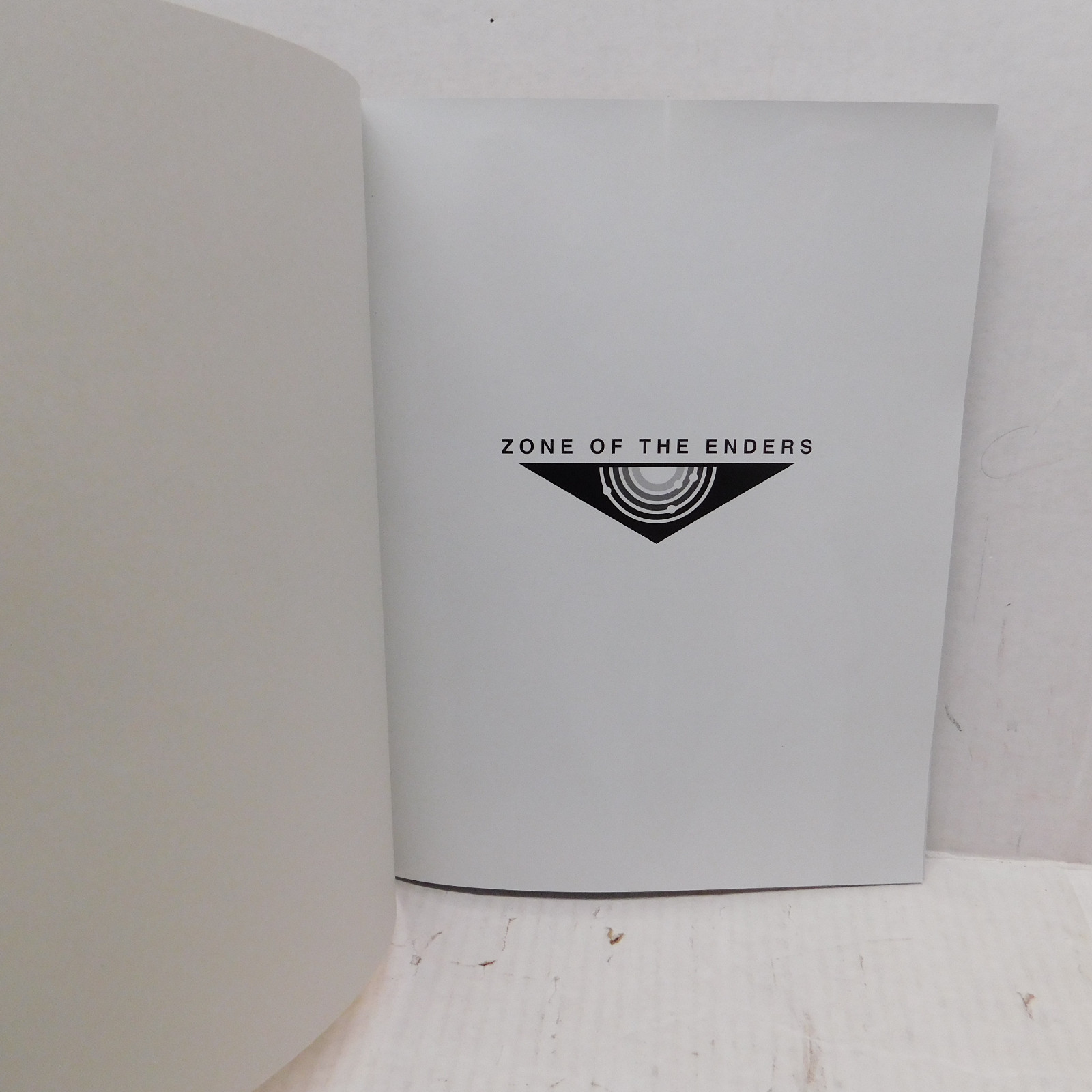 Zone of The Enders Official Illustrations HD Collection Special Paperback 2012