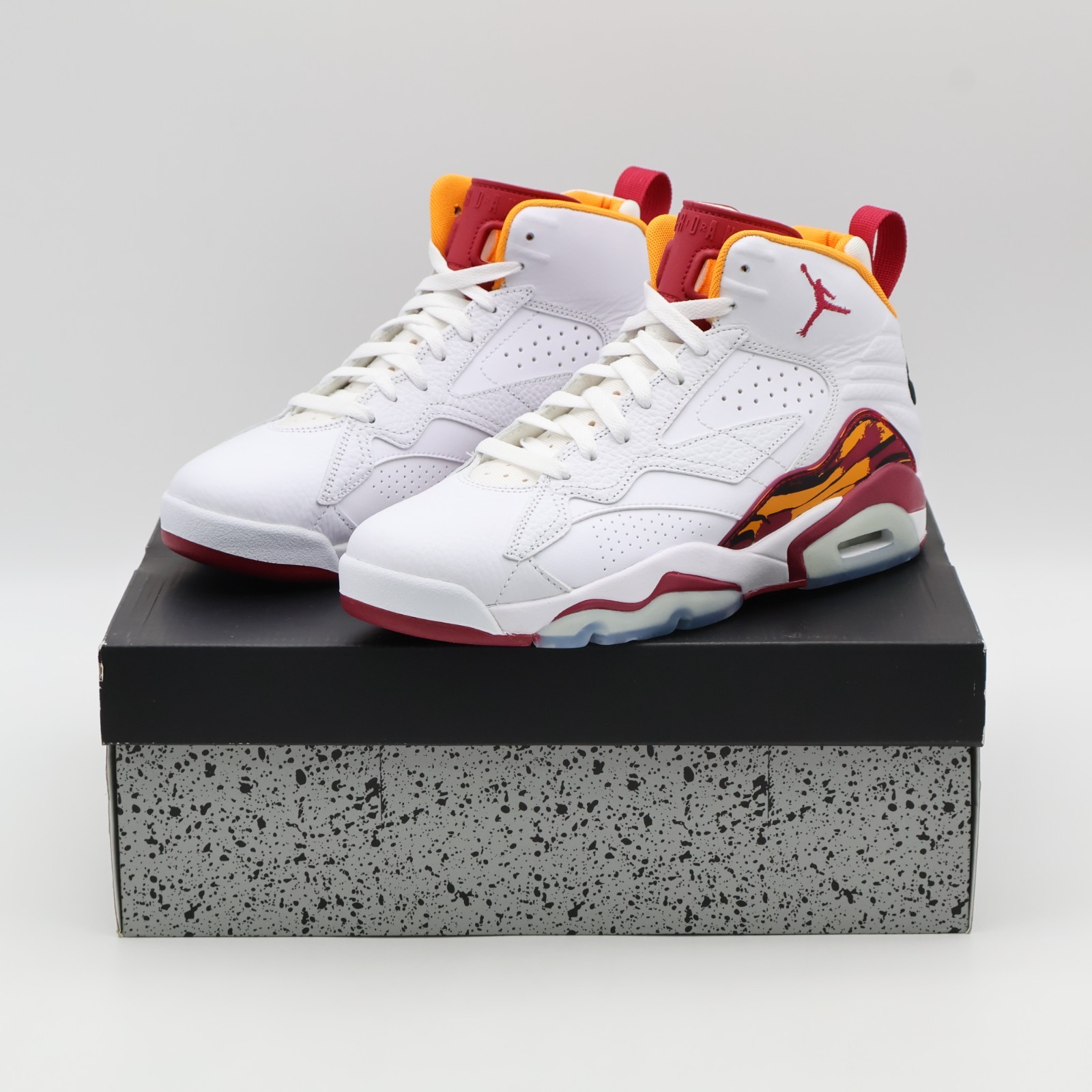 未使用　Nike Air Jordan MVP DZ4475-006 Jordan Jumpman MVP 
