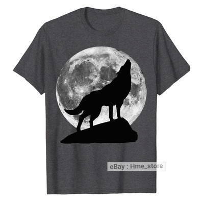Wolf Howling in Moon Light T-Shirt Scary Wolf Lovers Tee Wild Halloween Growling