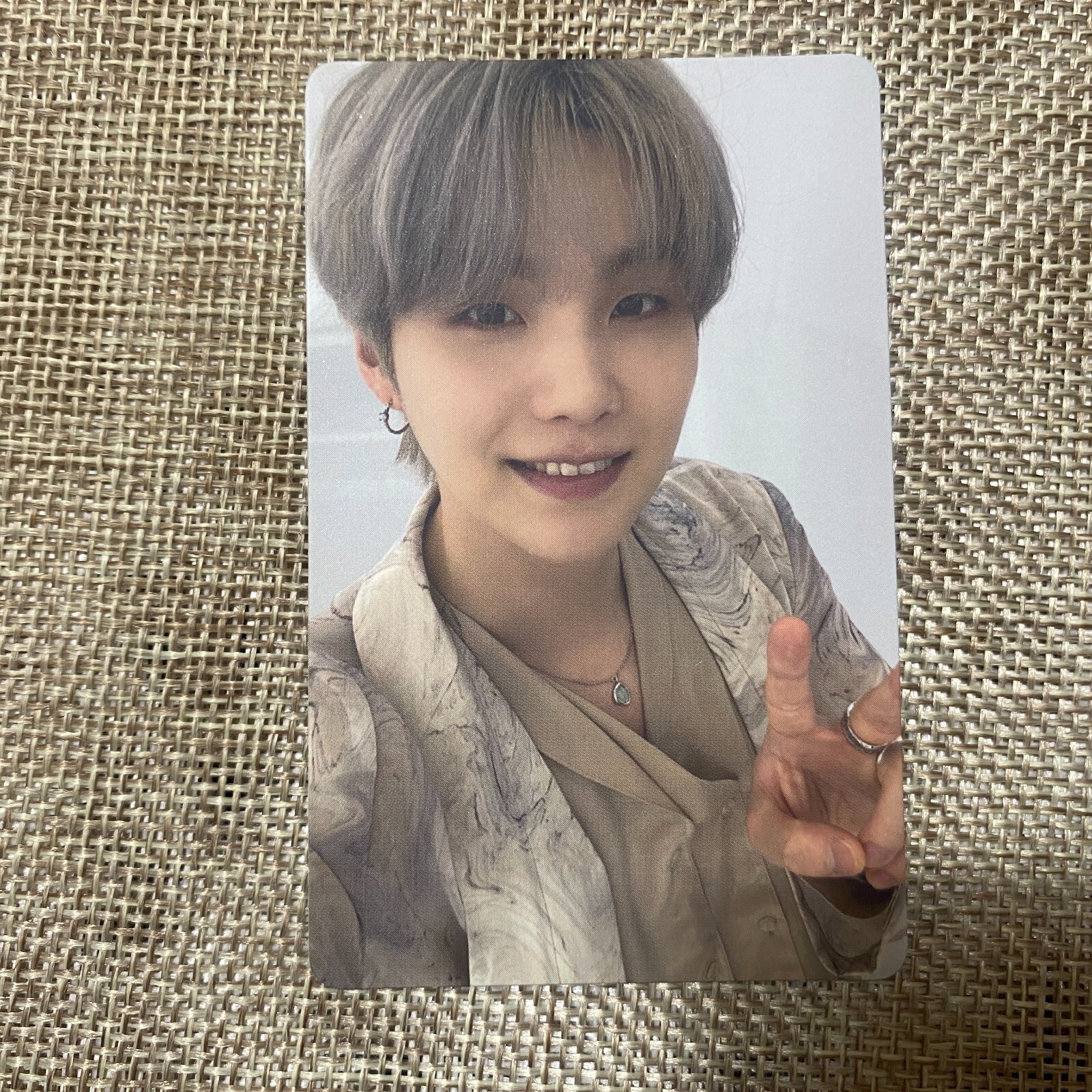 BTS BTS SUGA ユンギ ラキドロ トレカ ミニフォト フィルム Tシャツ