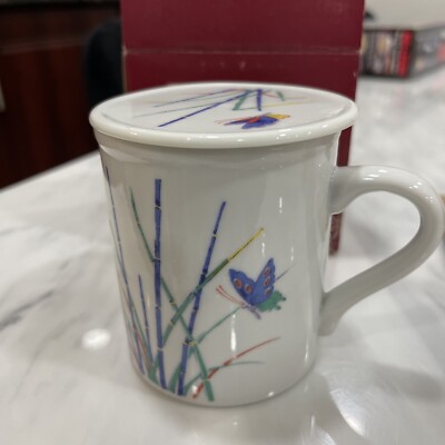 Toscany Collection Porcelain Floral Butterfly Coffee/ Tea Mug/Cup Made in Japan
