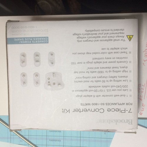 Brookstone Dual Wattage Converter Kit Travel Voltage Adapter Plugs 1800 Watt