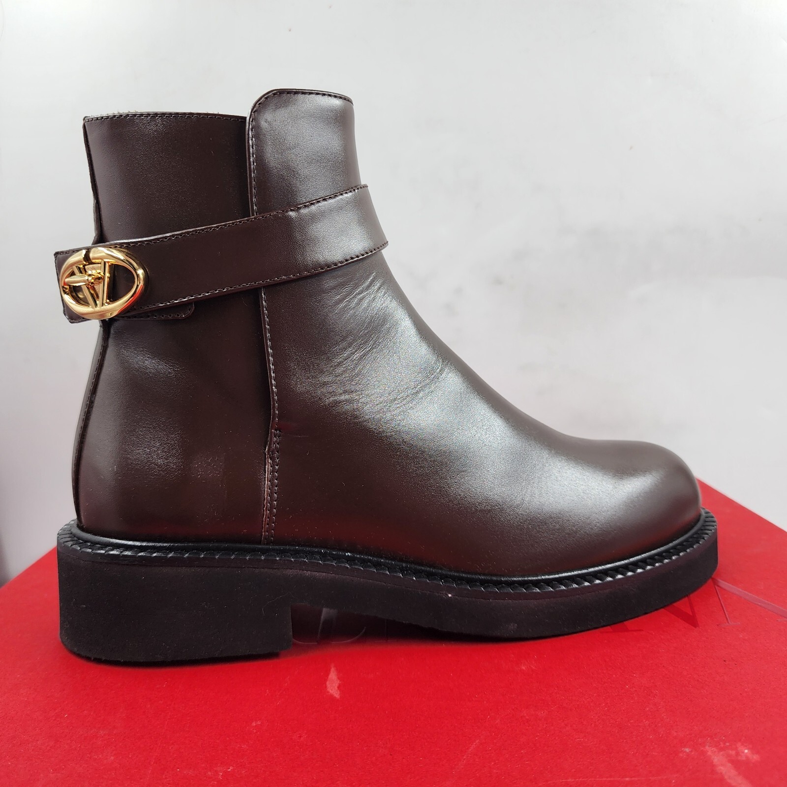 Valentino Garavani VLogo Locker 40MM Ankle Boots Women's 36/6 US Dark Brown - Picture 14 of 17