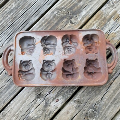 Cast Iron Cornbread Muffin Teddy Bear Mold John Wright USA  - TeddyPan Unseasone