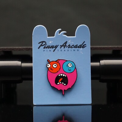 Trover Saves the Universe - Pinny Arcade Pin --- Limited Run Games