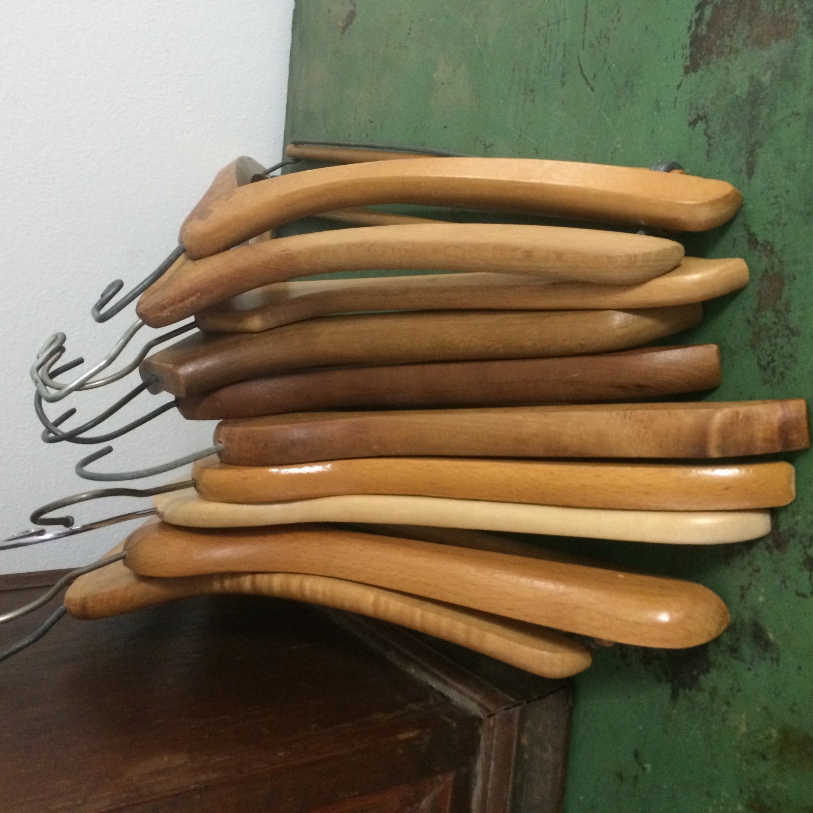 Lot 10 Vtg Wood Clothes Hangers with Rod  for Pants Wire Closure 17