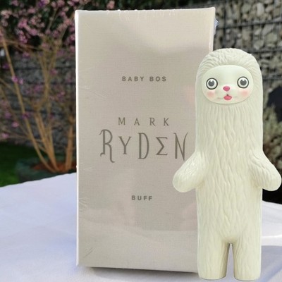 MARK RYDEN – BABY BOS (BUFF) – Skulptur
