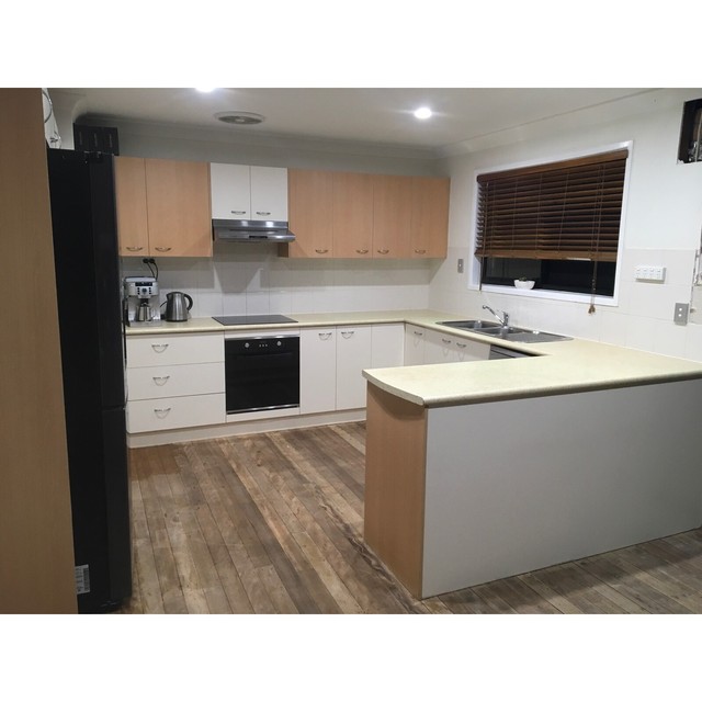 Second Hand Kitchen sink rangehood | Other Kitchen ...