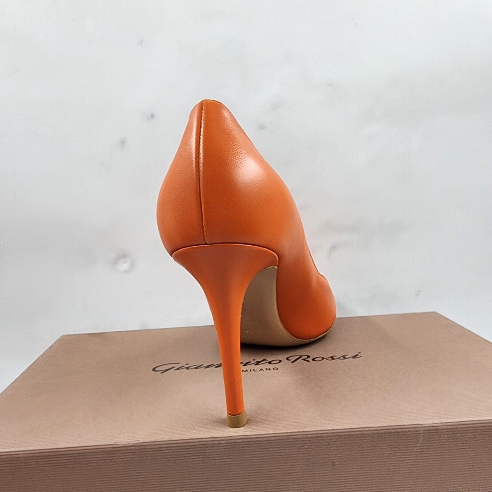 Gianvito Rossi 85mm Gianvito Pointed Toe Pumps Women's 38.5/8.5US Nappa Ace - Picture 9 of 14