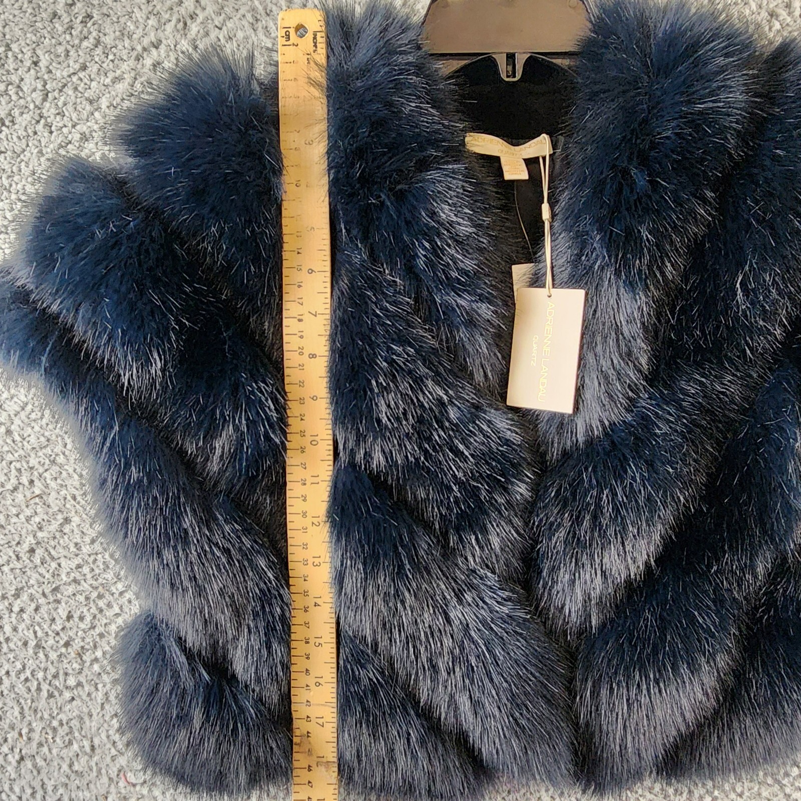 Adrienne Landau Faux Fur Shawl Women's S Navy V-Neck Short Sleeve Hook & Eye - Picture 9 of 15