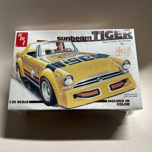 ミニカー AMT SUNBEAM TIGER MATCHBOX MODEL CAR Amazon.co.jp: AMT SUNBEAM TIGER MATCHBOX MODEL CAR : おもちゃ