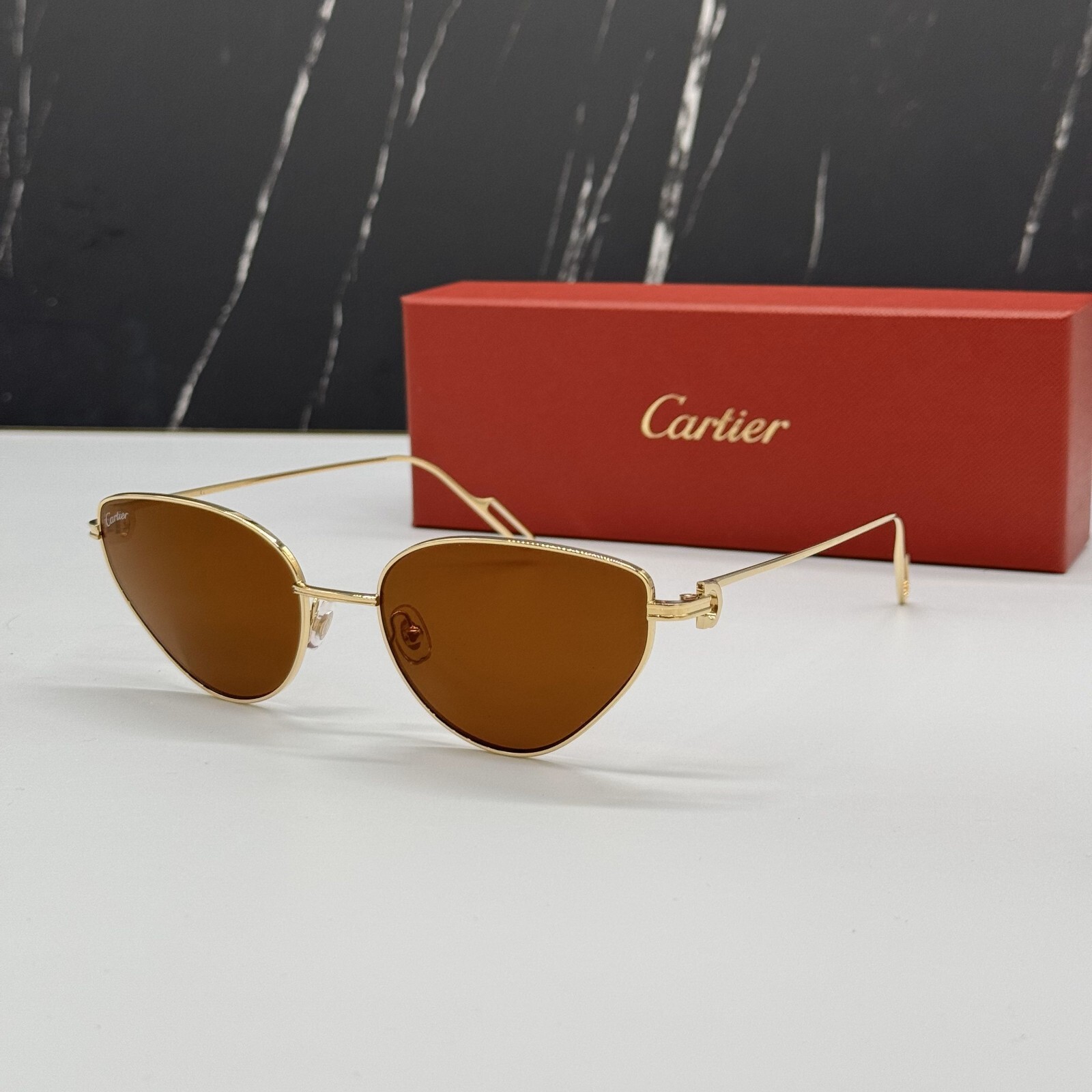 サングラス Cartier Cartier - CT0118S - 002 havana gold red CT0118S Sunglasses - Cartier Authorized Retailer