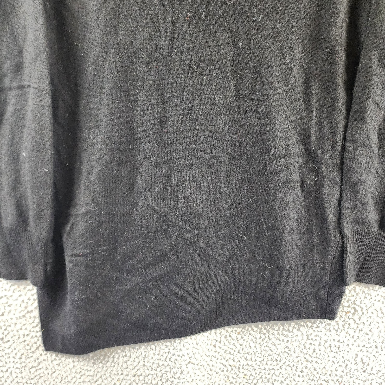 C by Bloomingdale's Cashmere Boat Neck Side Slit Asymmetrical Sweater Women's XS - Picture 3 of 12