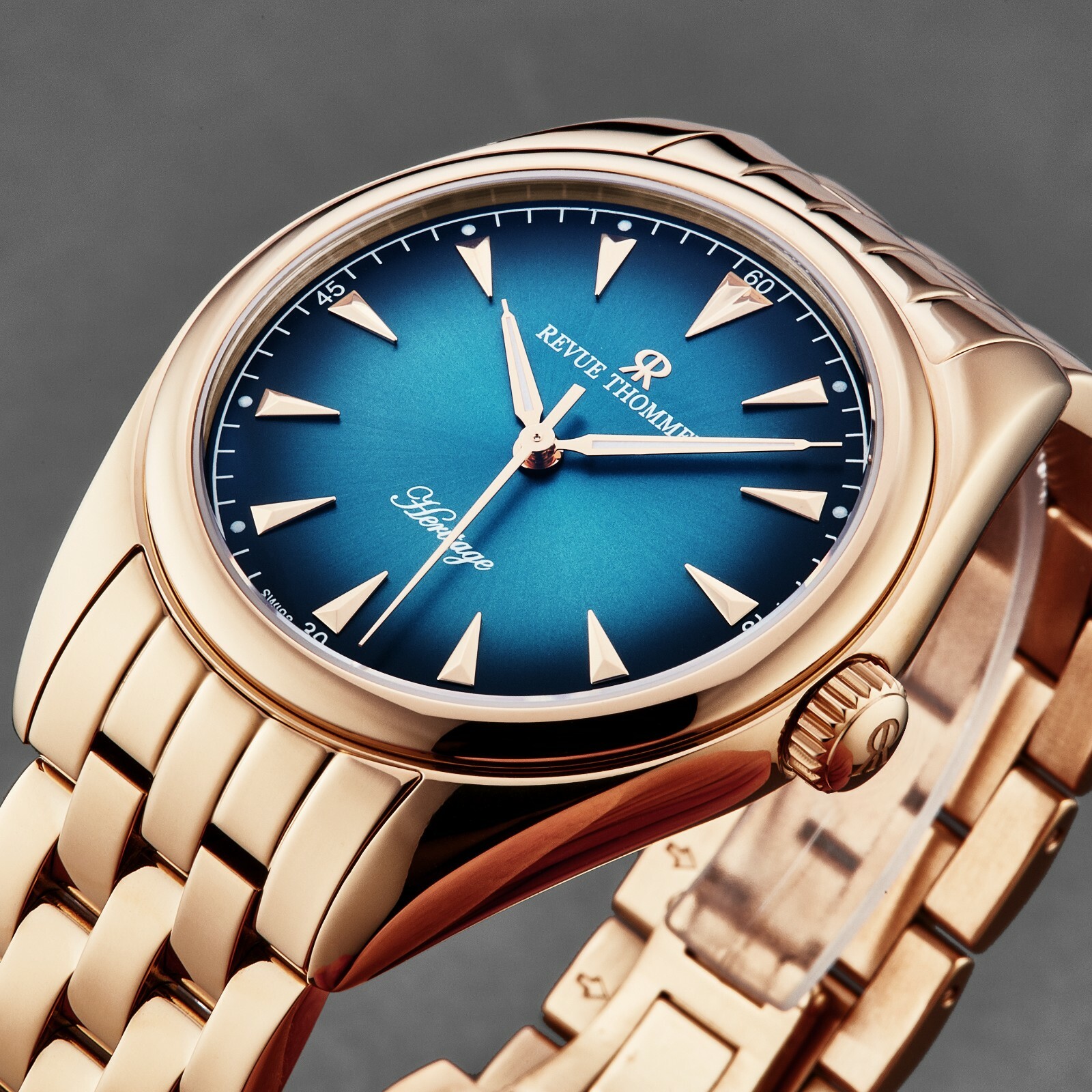 Pre-owned Revue Thommen Mens Heritage Blue Dial Goldtone Bracelet Automatic 21010.2165