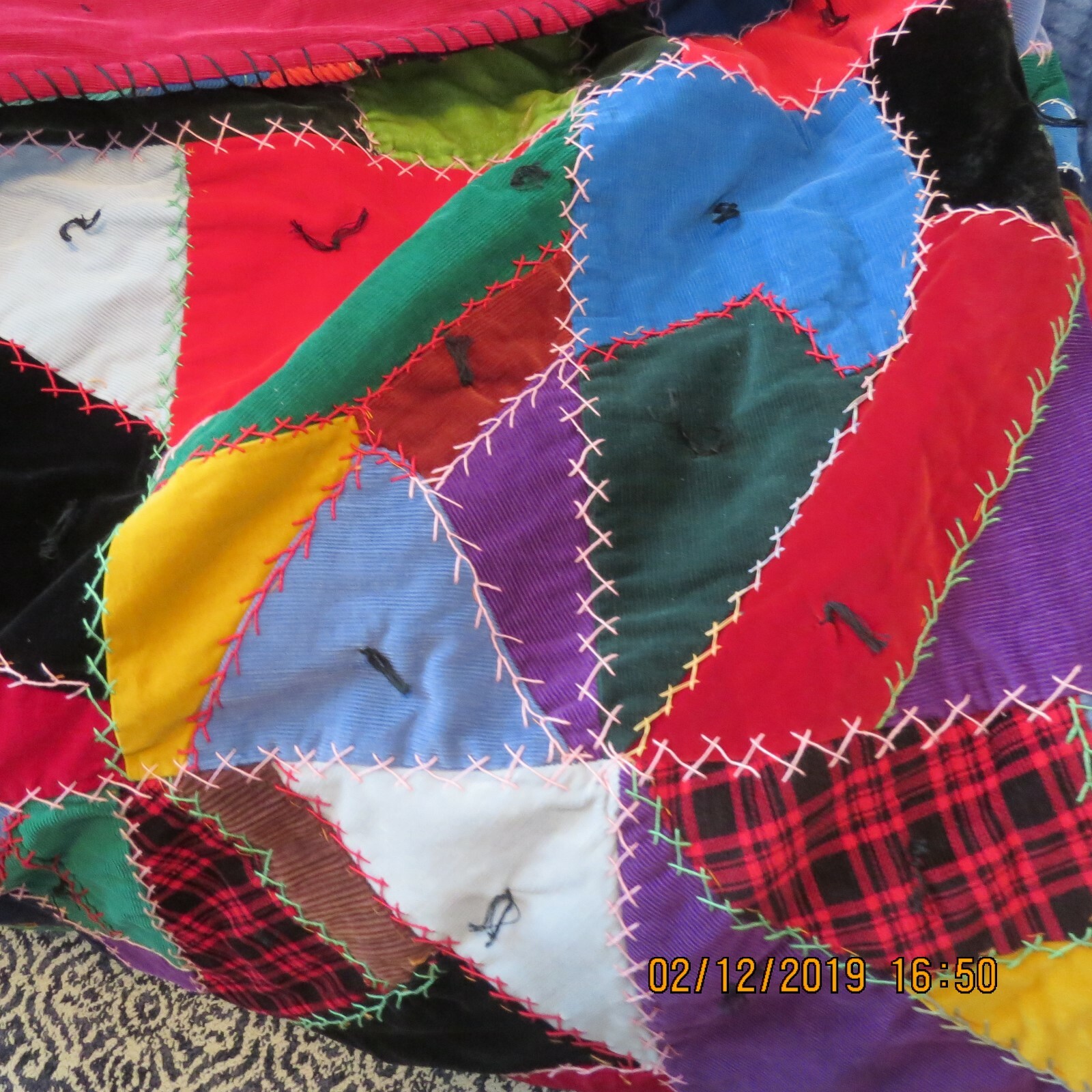 VTG.CRAZY QUILTS 1940 CORDEROY PATCH  82'' X 72'' EXTRA COLOR PIED DE POULE RARE