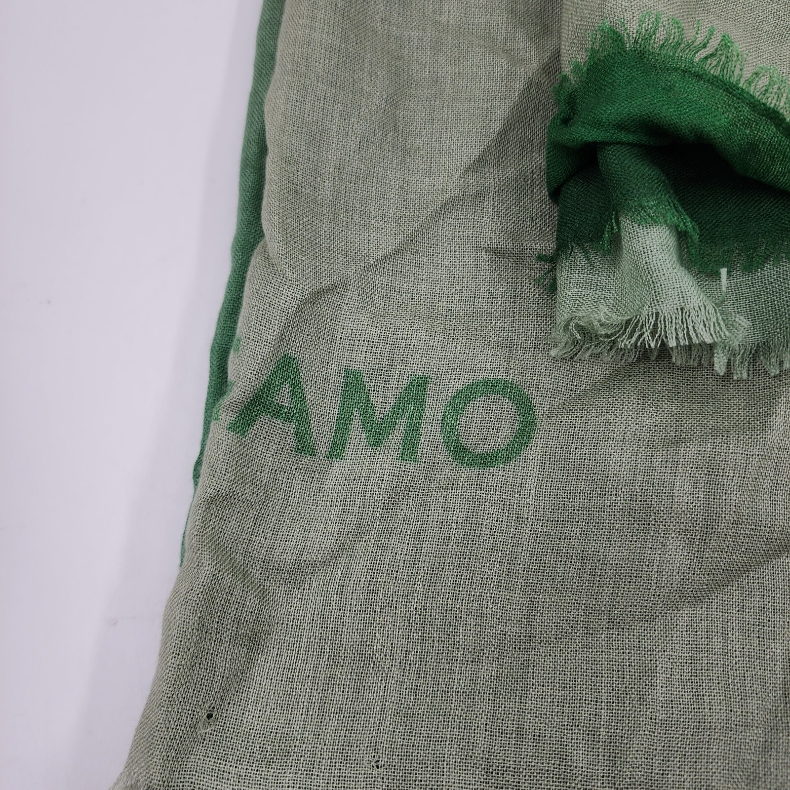 FERRAGAMO Gradient Cashmere-Silk Blend Stole Women's One Size Dark/Light Green - Picture 3 of 13