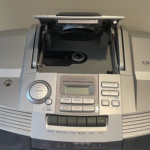AIWA CSD-ED87 Compact Disc Stereo Radio Cassette Recorder AIWA CSD-ED87 Compact Disc Stereo Radio Cassette Recorder