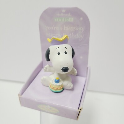 Hallmark Studio B Little Snoopy Happy Birthday Cake & Crown Resin Figure Nib