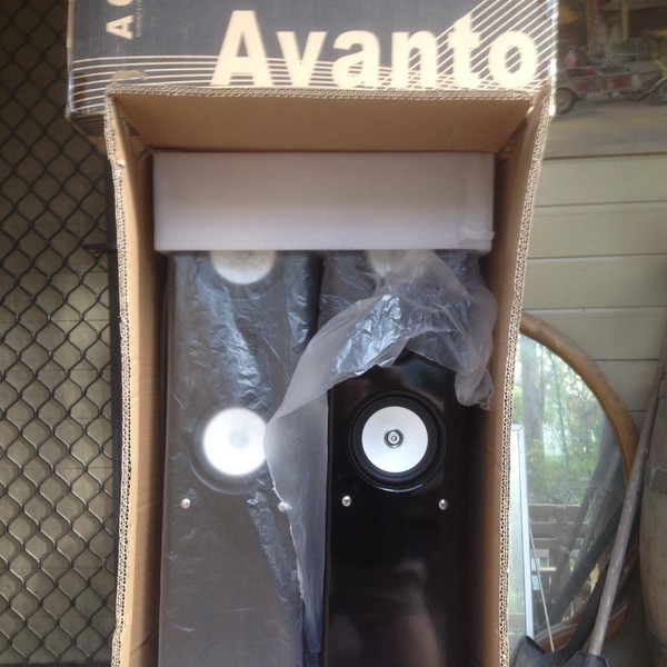 avanto a68 floor standing speakers