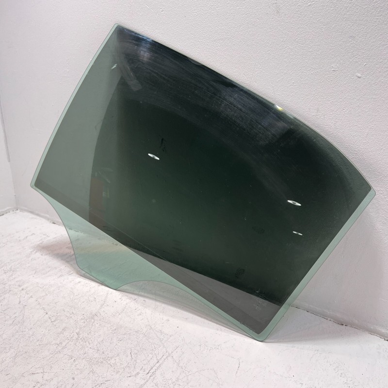 Used 2011 - 2016 MERCEDES E350 W212 REAR LEFT DRIVER SIDE DOOR WINDOW GLASS OEM