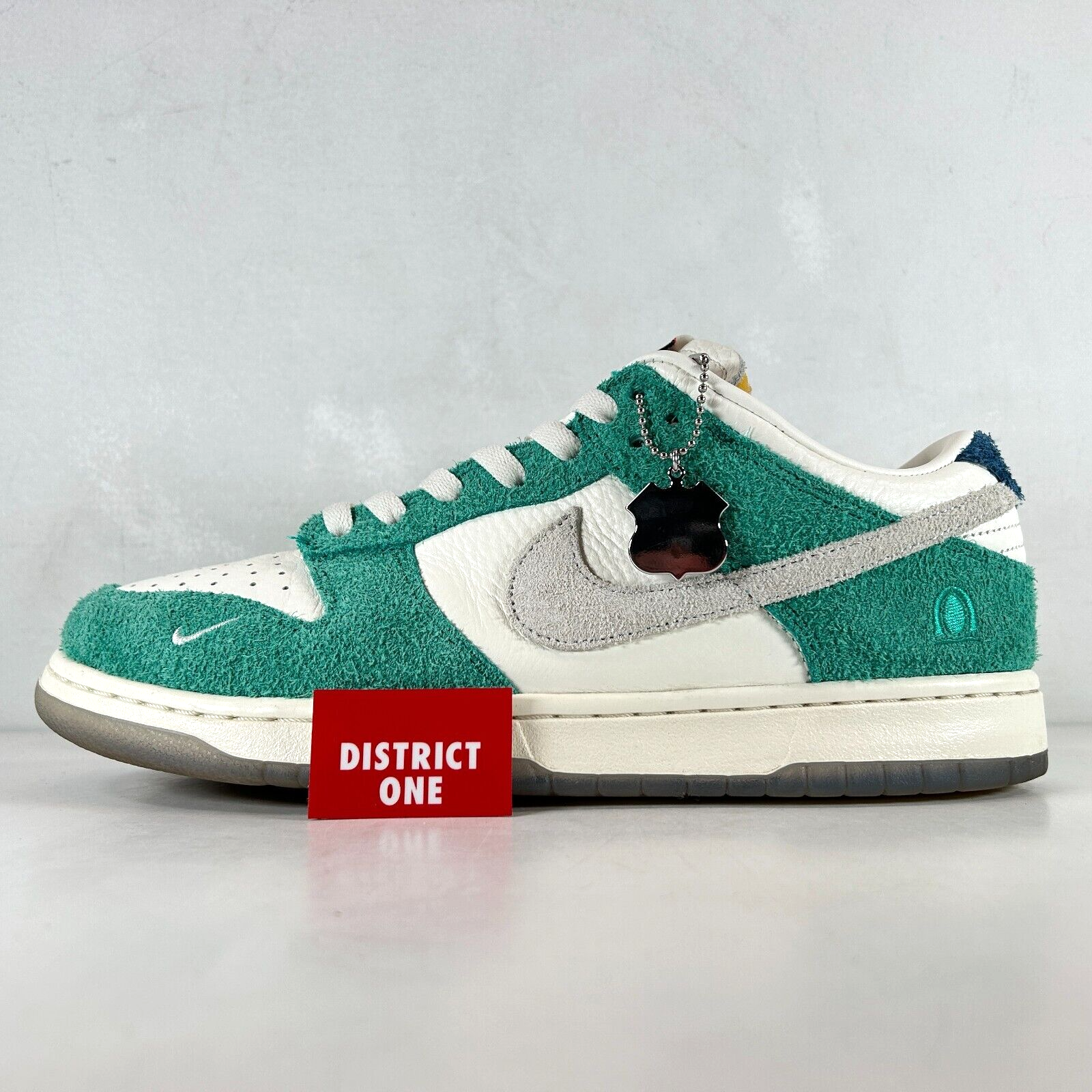Kasina x Nike Dunk Low Road Sign Neptune Green (VNDS) - Size Kasina x Nike Dunk Low Road Sign Neptune Green (VNDS) - Size