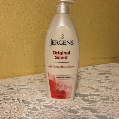 Jergens Original Scent, Cherry Almond Essence, Dry Skin Moisturizer, 20.2 oz