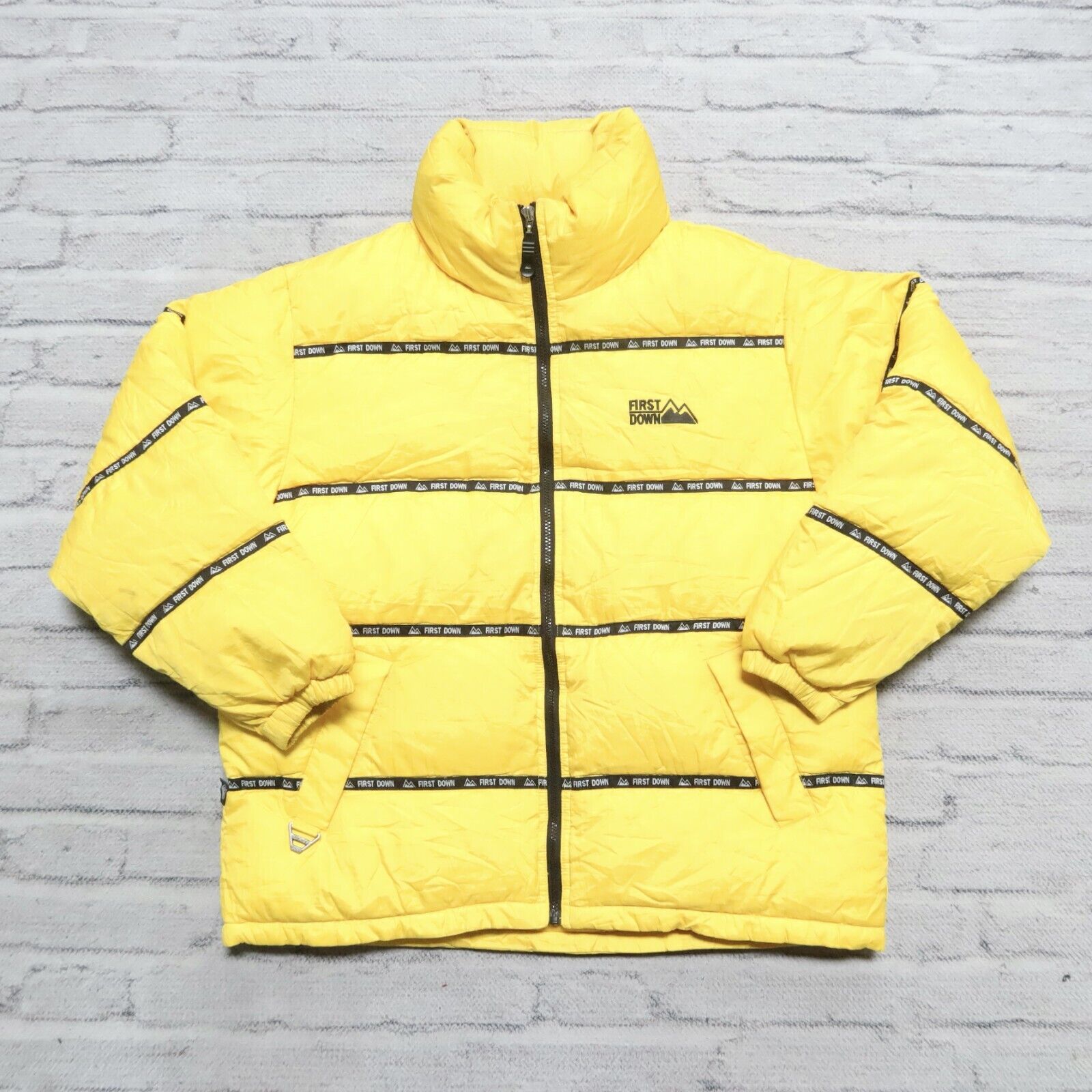 Vintage 90s First Down Logo Puffer Jacket Mens Size M Yellow Vintage 90s First Down Logo Puffer Jacket Mens Size M Yellow