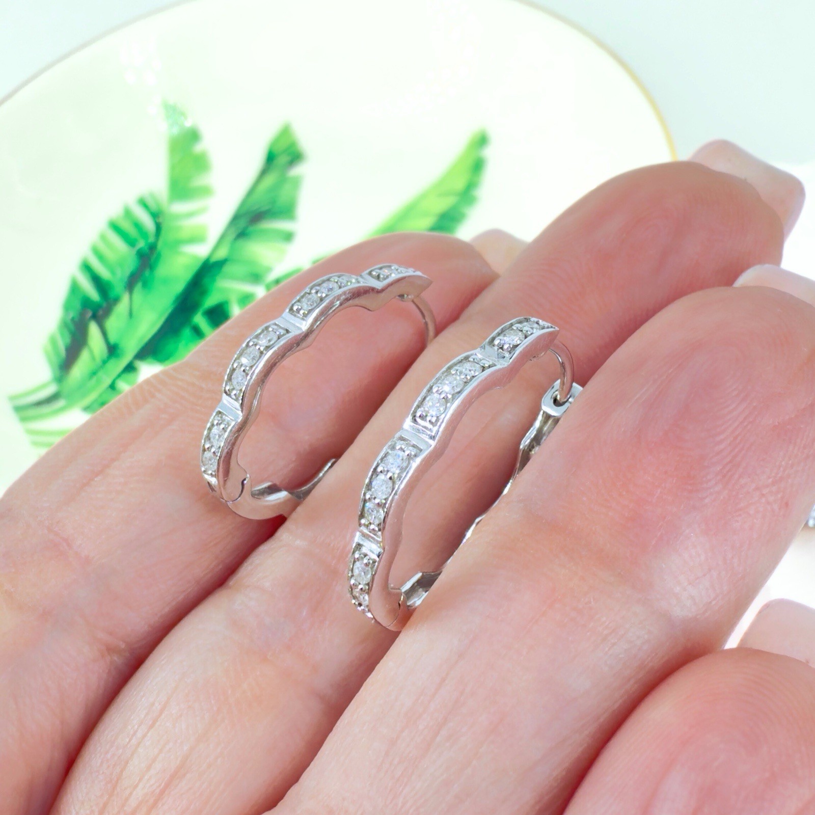 14K White Gold & Genuine Diamond Scalloped Oval Hoop Earrings, New - Picture 11 of 19
