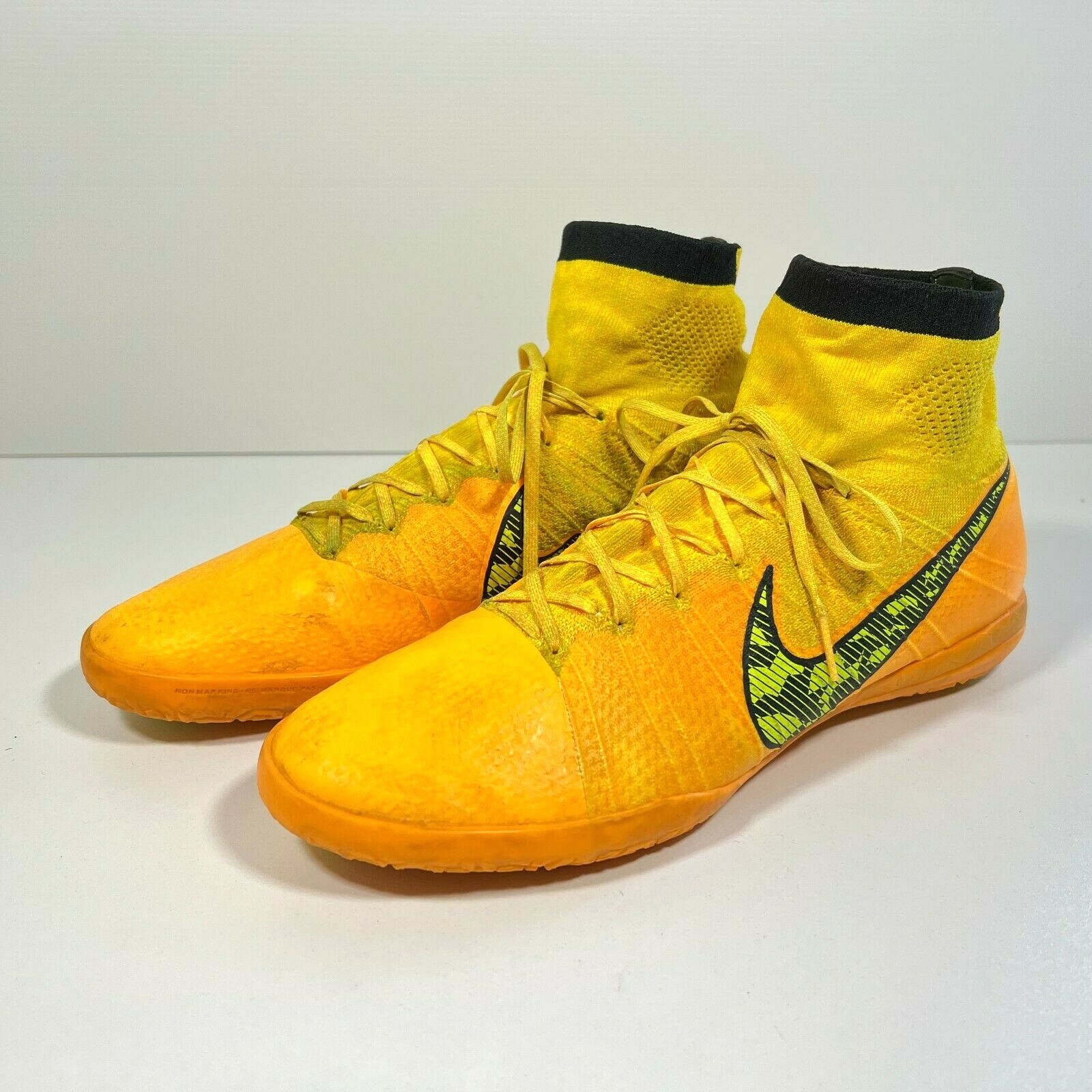 nike elastico superfly ic