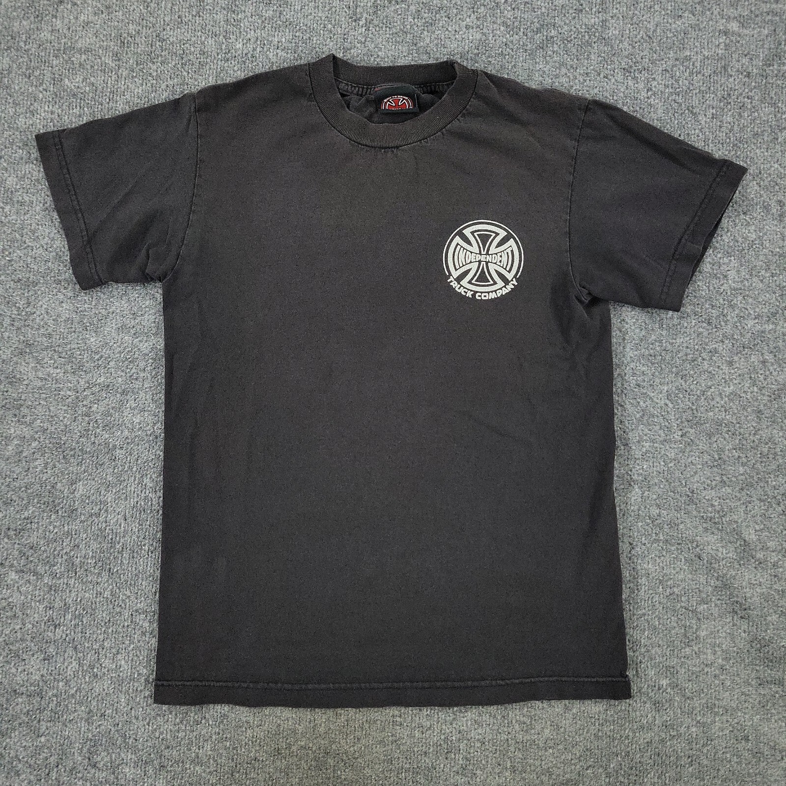 Independent Truck Company Tシャツ 黒　L Vintage Independent Truck Co. Built To Grind Skate Black Tee