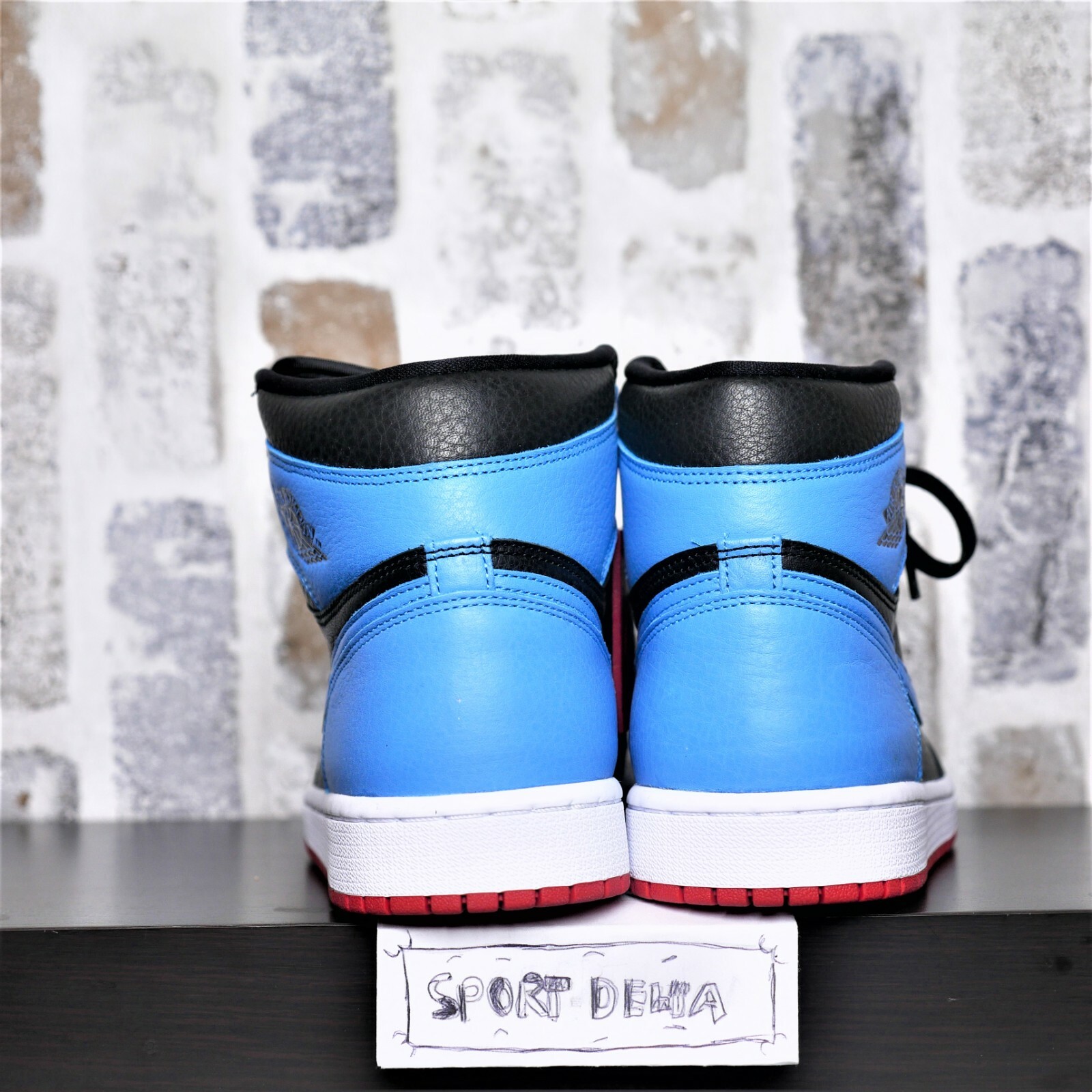 Pre-owned Jordan Nike Air  1 Retro High To Chi Leather Women's Sz 10 Cd0461-046 In Multicolor