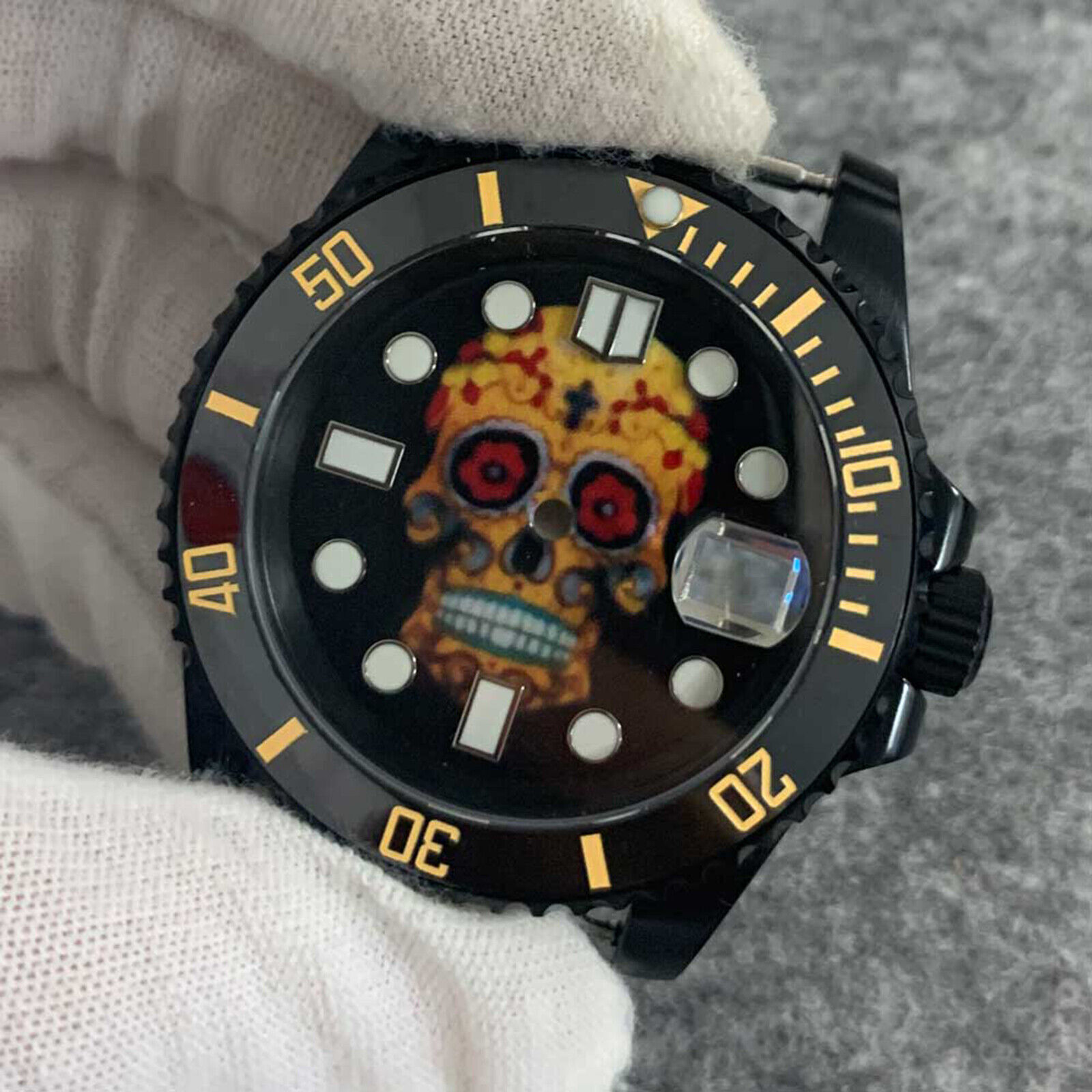 PVD Black Watch Case Customized Skull Pattern Watch Dial