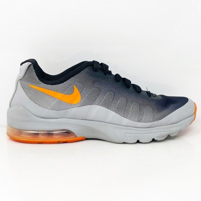 Кроссовки для бега Nike Boys Air Max Invigor 749572-080 серые, размер 6 лет