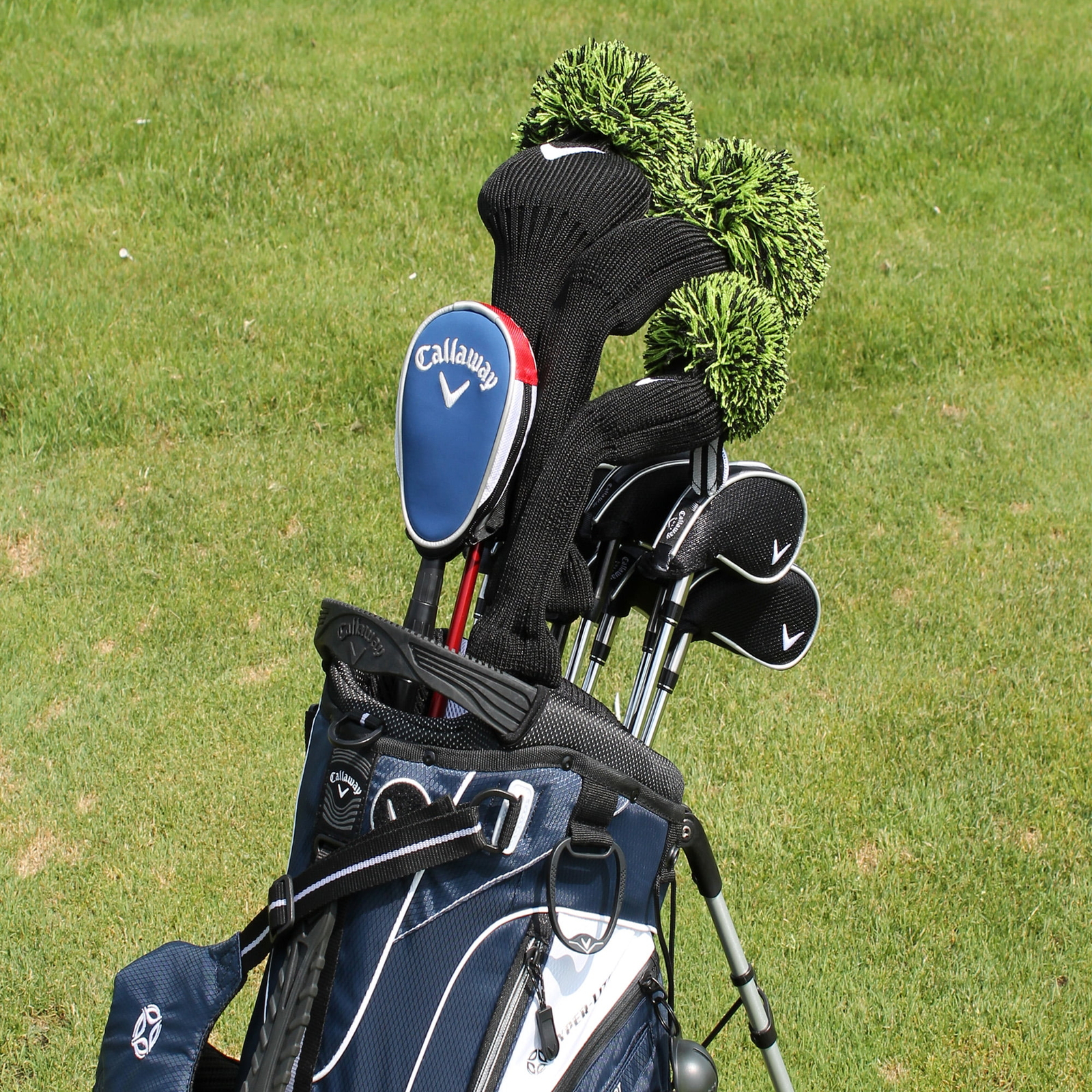 Callaway 15th Club Golf Ball Retriever, Extends to 15ft, Includes Headcover