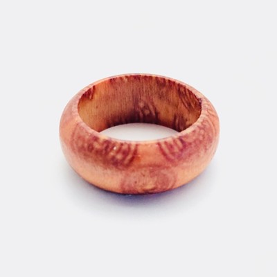 Wood Ring Size: 8